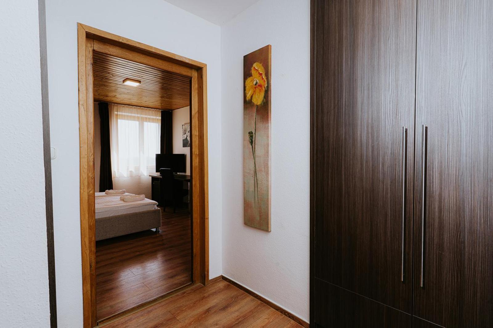 Aqua Hotel Gyula Zewnętrze zdjęcie