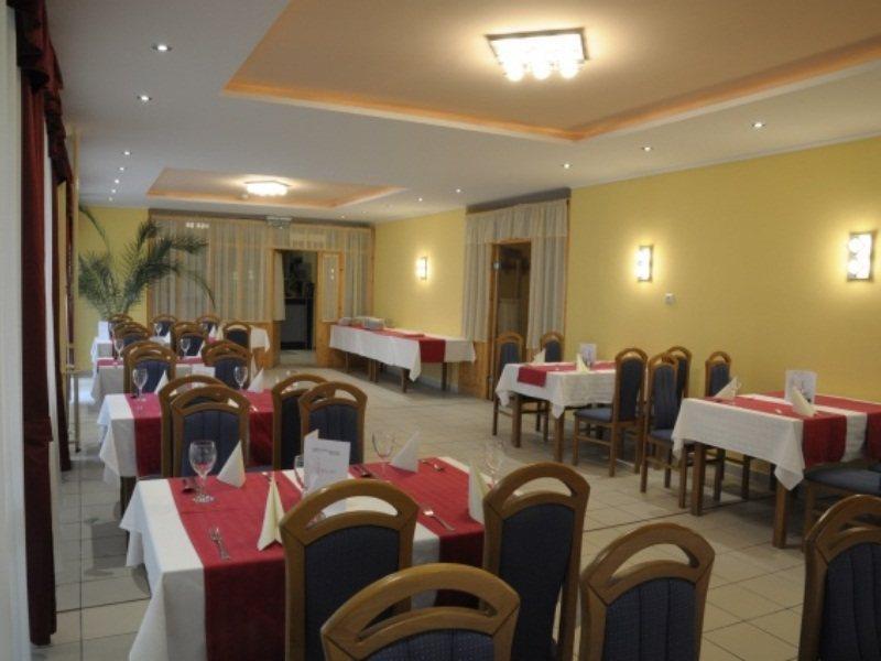 Aqua Hotel Gyula Zewnętrze zdjęcie